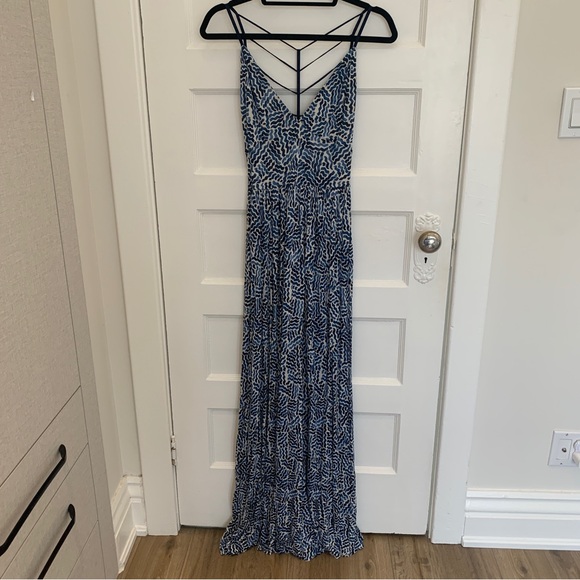 Silence + Noise blue patterned maxi dress with open back, size S - Picture 2 of 8